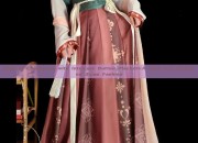 Elegant Cheongsam with Intricate Button Plackets:A Look into High-End Qipao Fashion