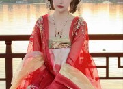 Petite Womens Tangzhuang Fashion:Embracing the Charm of Traditional Chinese Style in Summer