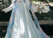Embracing Curves:The Evolution of Qipao in Plus Size Womens Fashion