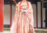 Childrens Hanfu Embroidered Shoes:Spring and Autumn Fashion Trends