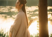 The Little Girl in Traditional Tang and Hanfu Costumes