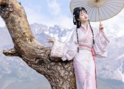 Winter Fashion:Pairing a Horseface Skirt with Thick Outerwear Coats