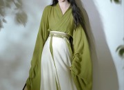 Vintage Cheongsam-Inspired Clutch Bags:A Glimpse into Old Shanghais Fashion Legacy