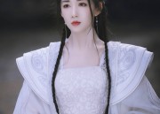 The Essence of Pure-Line Cheongsam:A Closer Look into its Beauty and Significance