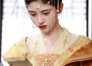 Modern Trends of Hanfu in Junior High School:The Evolution of Traditional Elegance