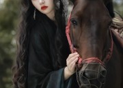 The Dark Empress of Hanfu:The Sword-Wielding Warrior Dame in a Tale of Power and Honor