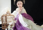 Dance in the Realm of Cheongsam and Mesh:The Enchanting Art of Dancewear