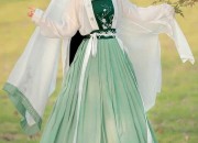 The军阀太太s Cheongsam:A Stylish Blend of Tradition and Modernity in Autumn and Winter
