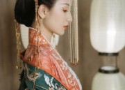 Styling Summer Shoe Options with Qipao:A Guide to Perfection