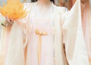 Childrens Hanfu Two-Piece Set:A Traditional Fashion for Modern Kids