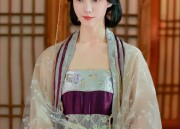 Red Horseface Skirt Wedding Gown:Embracing Traditional Chinese Style in Modern Times
