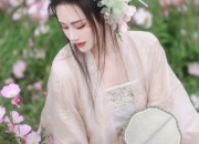 Reimagining the Cheongsam:Modern Youth-Style Qipaos for Teen Girls