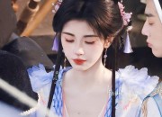 Ancient Charm of Girls Hanfu in Spring and Autumn