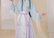 Girly Skirt with a Horseback Charm:The Charm of a Ma-Face Dress for Little Girls
