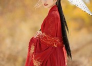 The Enchantment of Cultural Comfort:The Rise of Hanfu Sleepwear