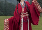 Reimagining the Cheongsam Dress for the Plus-Size Beauty