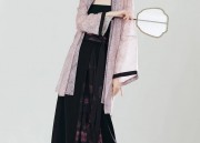 Enhanced Cheongsam Performance Gowns:Embracing Traditional Elegance with Modern Innovations