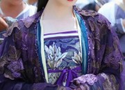 Modernizing Traditional Hanfu for Young Girls:A Blend of Heritage and Comfort