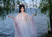 Balabala:The Rise of Traditional Chinese Fashion in Girls Hanfu with National Style