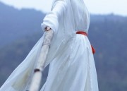Tall and Elegant:The Rise of Hanfu Fashion for Tall Individuals