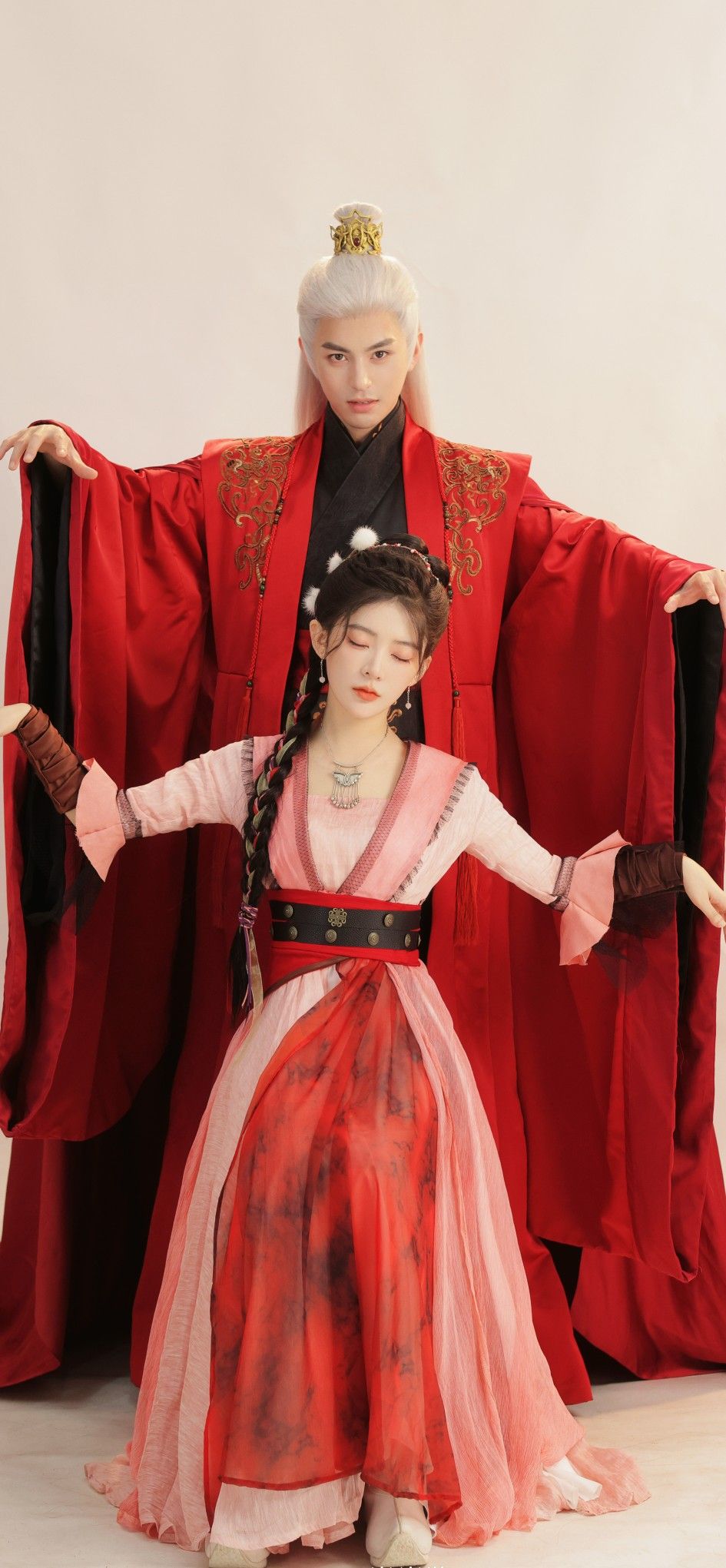 A Glamor of Pink Cheongsam Ensemble A Glamor of Pink Cheongsam Ensemble