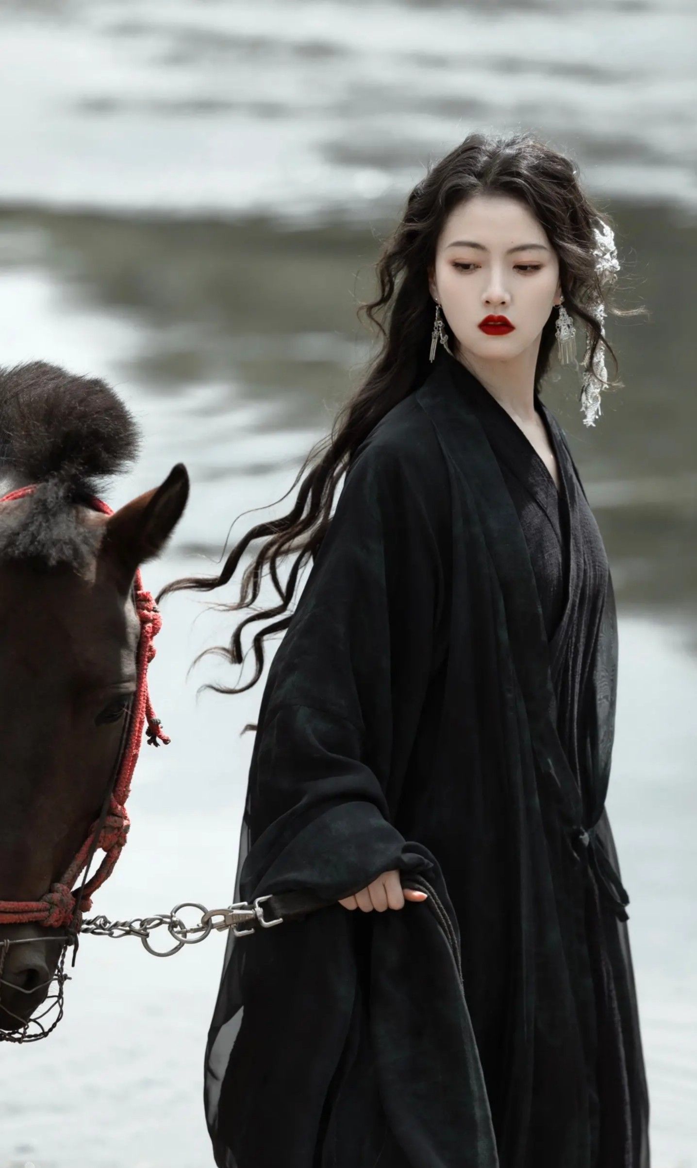 Childrens Traditional Chinese Fashion:The Enchantment of Hanfu and Ancient-Style Shoes Childrens Traditional Chinese Fashion:The Enchantment of Hanfu and Ancient-Style Shoes