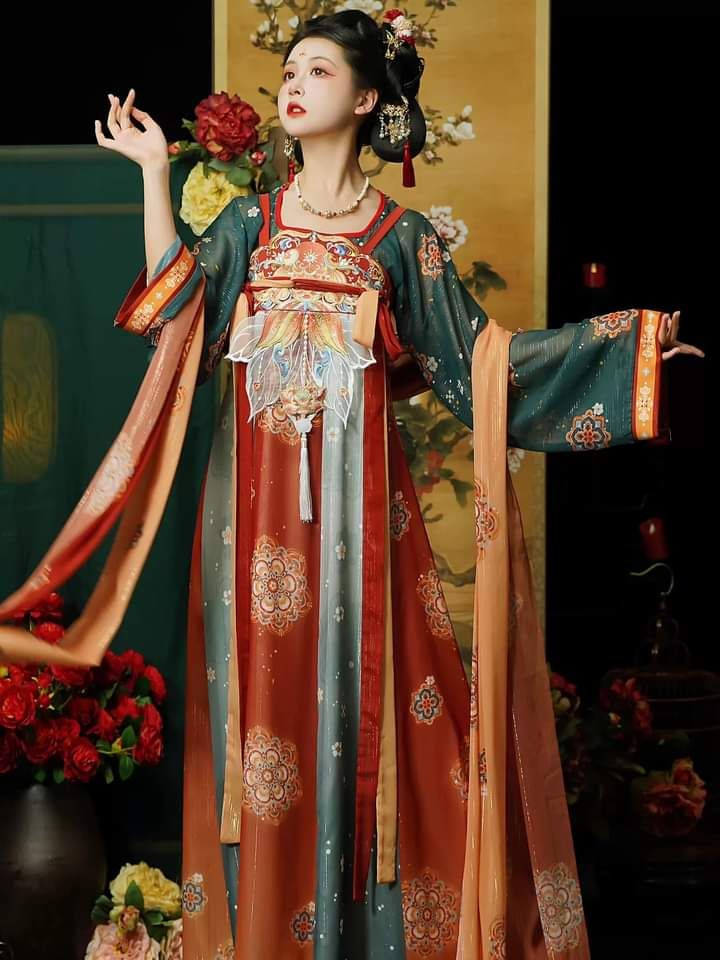 Summer Ethereal Elegance:The Enchanting Girls Hanfu Dress in Bloom Summer Ethereal Elegance:The Enchanting Girls Hanfu Dress in Bloom