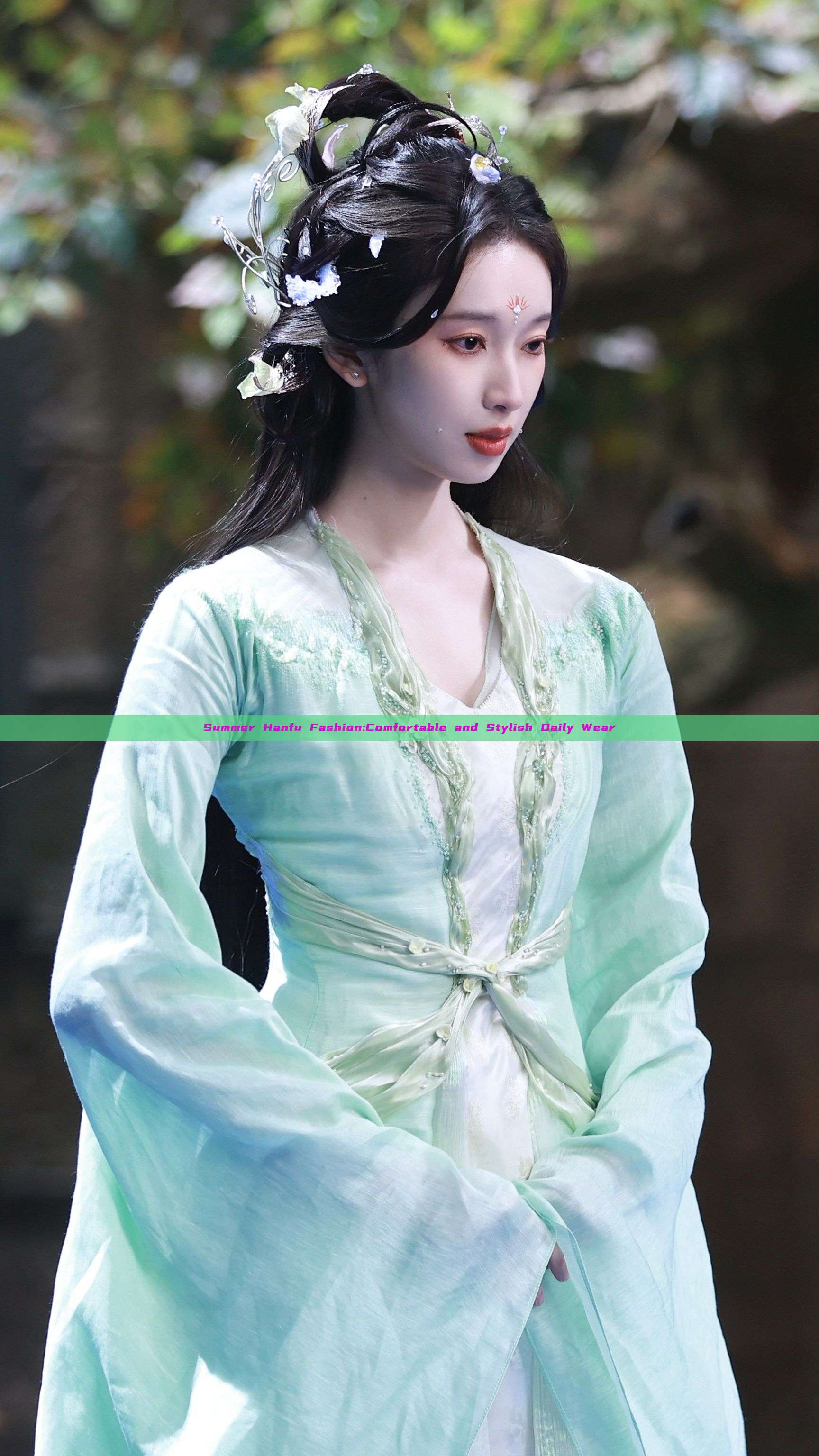 Summer Hanfu Fashion:Comfortable and Stylish Daily Wear Summer Hanfu Fashion:Comfortable and Stylish Daily Wear