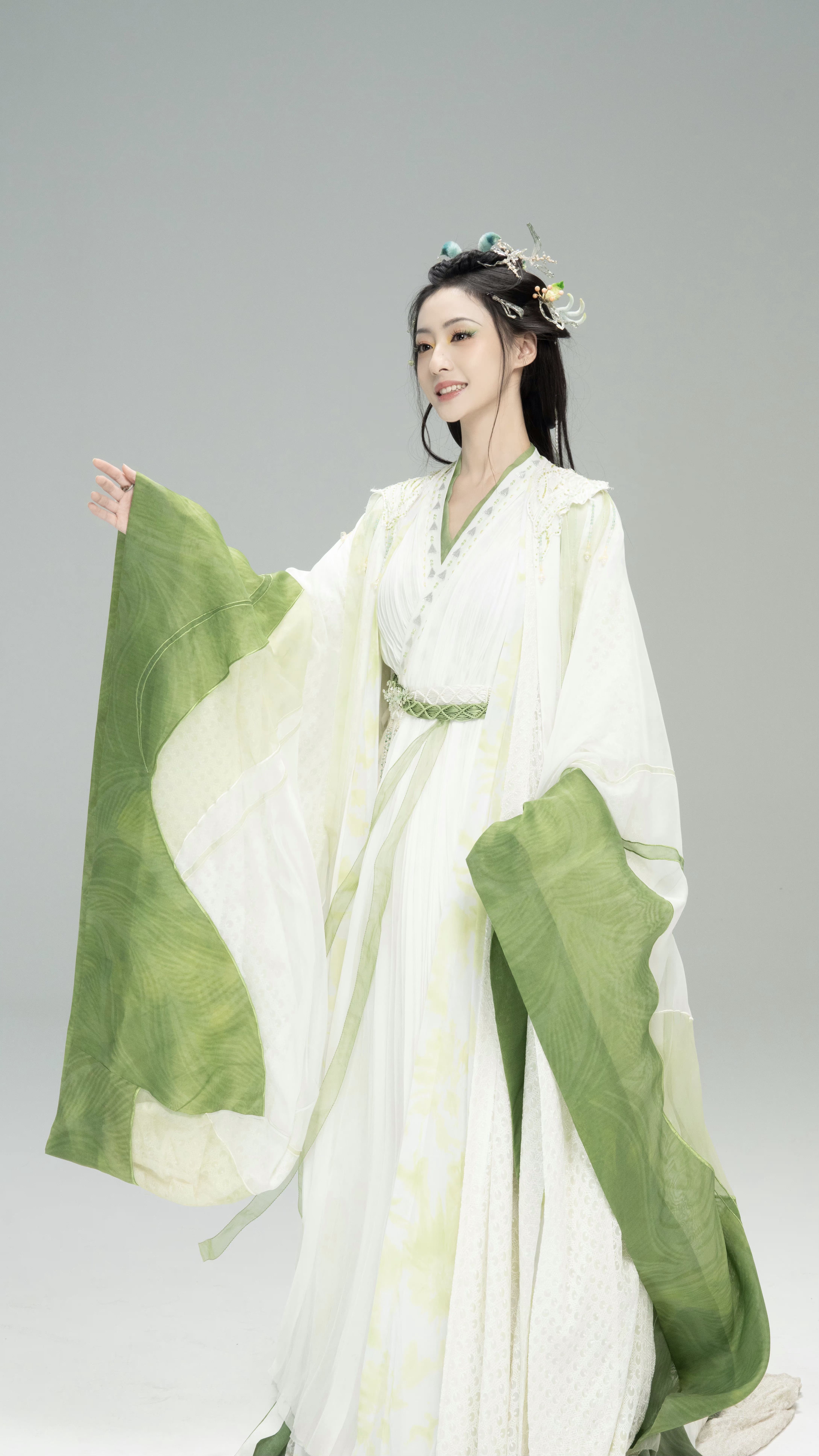 Childrens Hanfu Hairstyles:The Art of Fake Hair Buns in Traditional Chinese Fashion Childrens Hanfu Hairstyles:The Art of Fake Hair Buns in Traditional Chinese Fashion