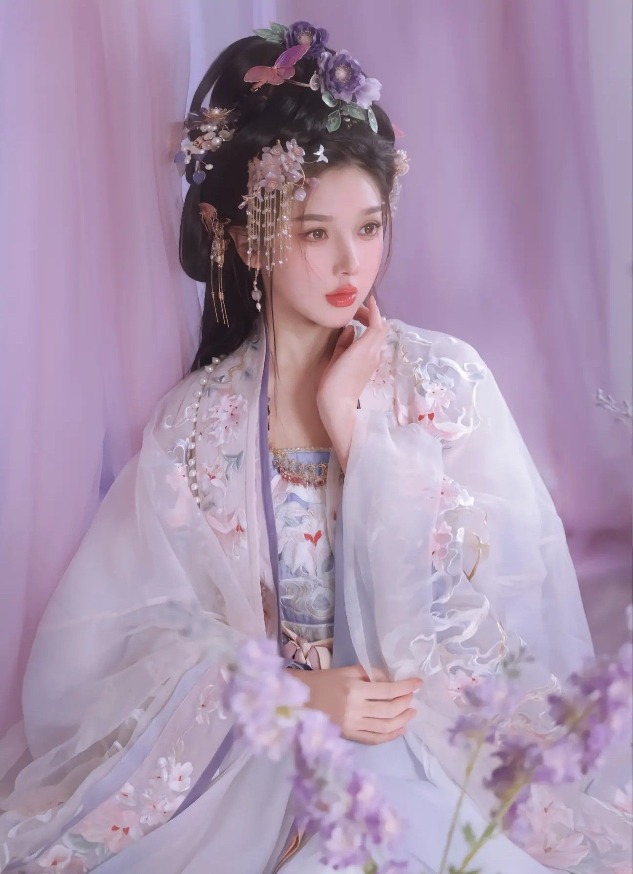 The Charm of Miniature Women in Qipao Cheongsam:A Guide to Styling for Short-Stature Girls The Charm of Miniature Women in Qipao Cheongsam:A Guide to Styling for Short-Stature Girls