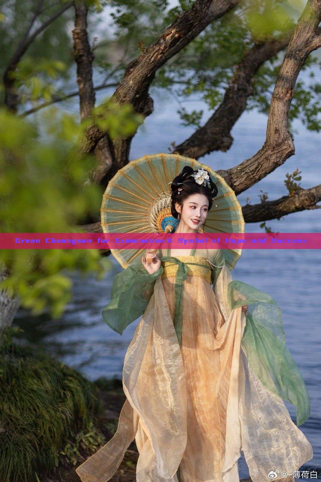 Green Cheongsam for Examination:A Symbol of Hope and Success Green Cheongsam for Examination:A Symbol of Hope and Success