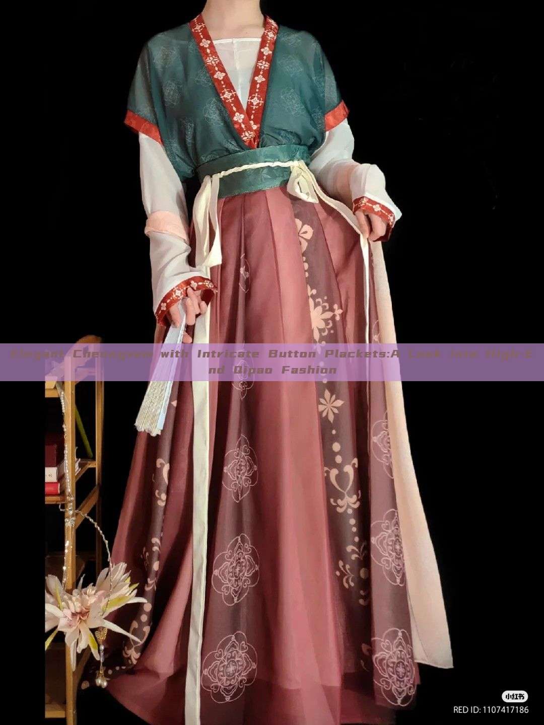 Elegant Cheongsam with Intricate Button Plackets:A Look into High-End Qipao Fashion Elegant Cheongsam with Intricate Button Plackets:A Look into High-End Qipao Fashion