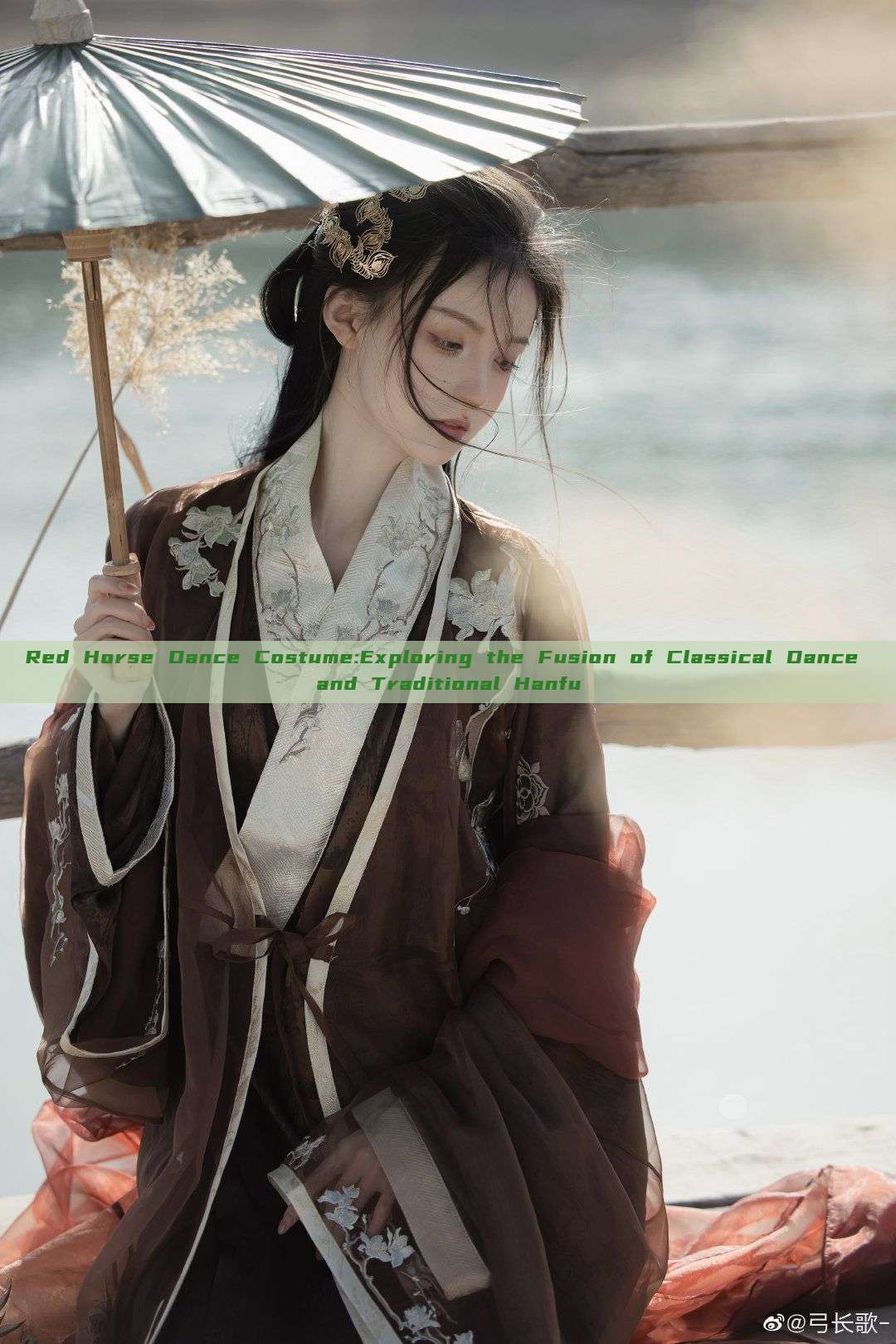 Red Horse Dance Costume:Exploring the Fusion of Classical Dance and Traditional Hanfu Red Horse Dance Costume:Exploring the Fusion of Classical Dance and Traditional Hanfu