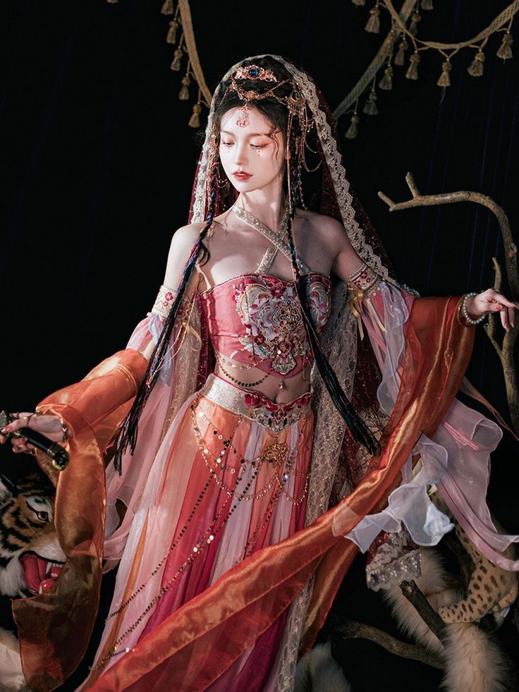 Traditional Chinese Fashion:Short-Sleeve Blouses Pairing with Horseface Skirts Traditional Chinese Fashion:Short-Sleeve Blouses Pairing with Horseface Skirts