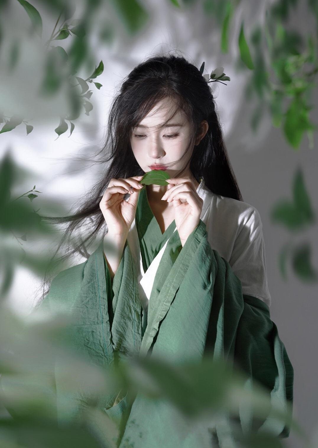 Original Hanfu Fashion:The Journey of a College Girl Original Hanfu Fashion:The Journey of a College Girl