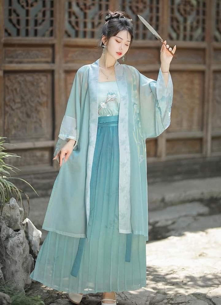 Elegant Qipao with Open Cardigan:A Premier Fashion Statement