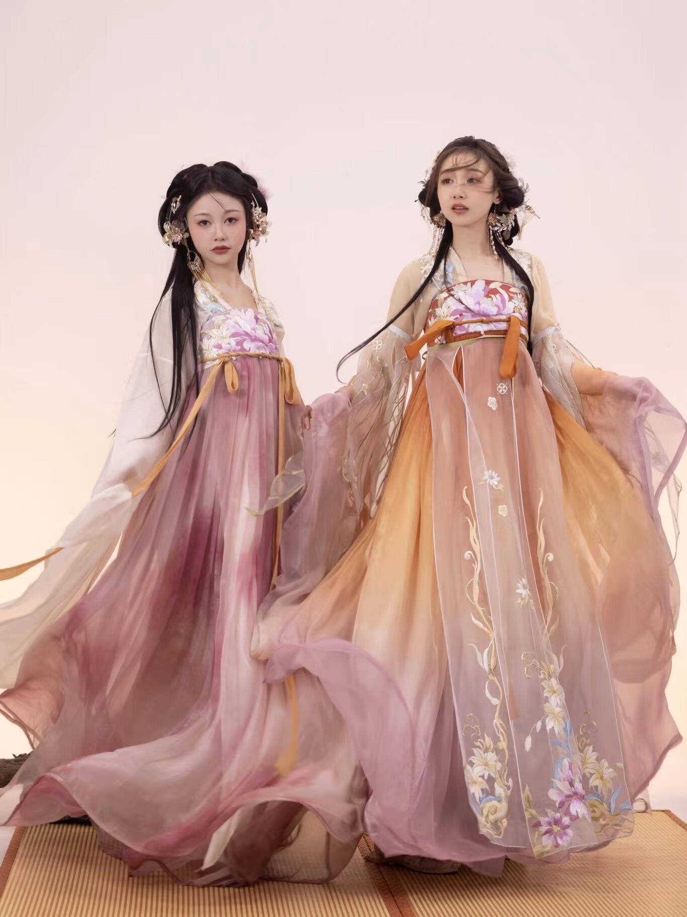 Reimagining Youth-Oriented Cheongsam Design:Modern Innovations and Cultural Evolution Reimagining Youth-Oriented Cheongsam Design:Modern Innovations and Cultural Evolution