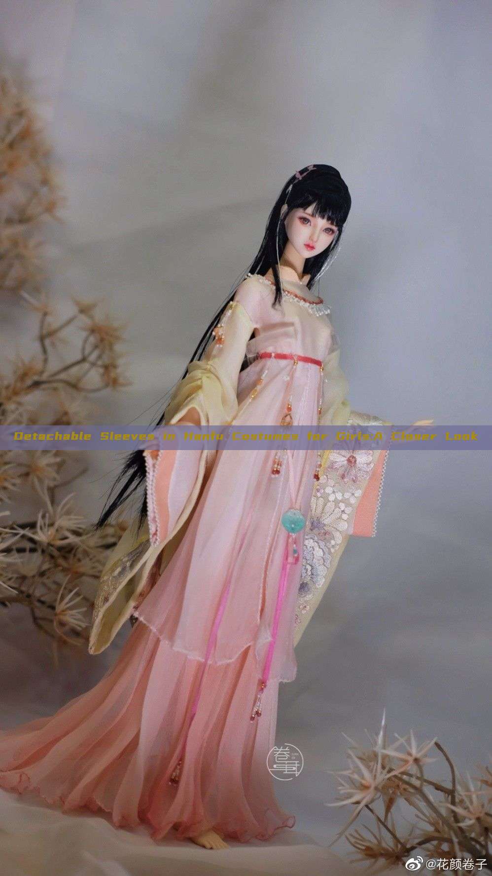 Detachable Sleeves in Hanfu Costumes for Girls:A Closer Look Detachable Sleeves in Hanfu Costumes for Girls:A Closer Look