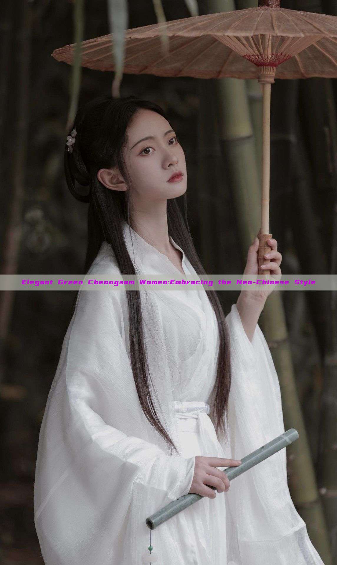 Elegant Green Cheongsam Women:Embracing the Neo-Chinese Style