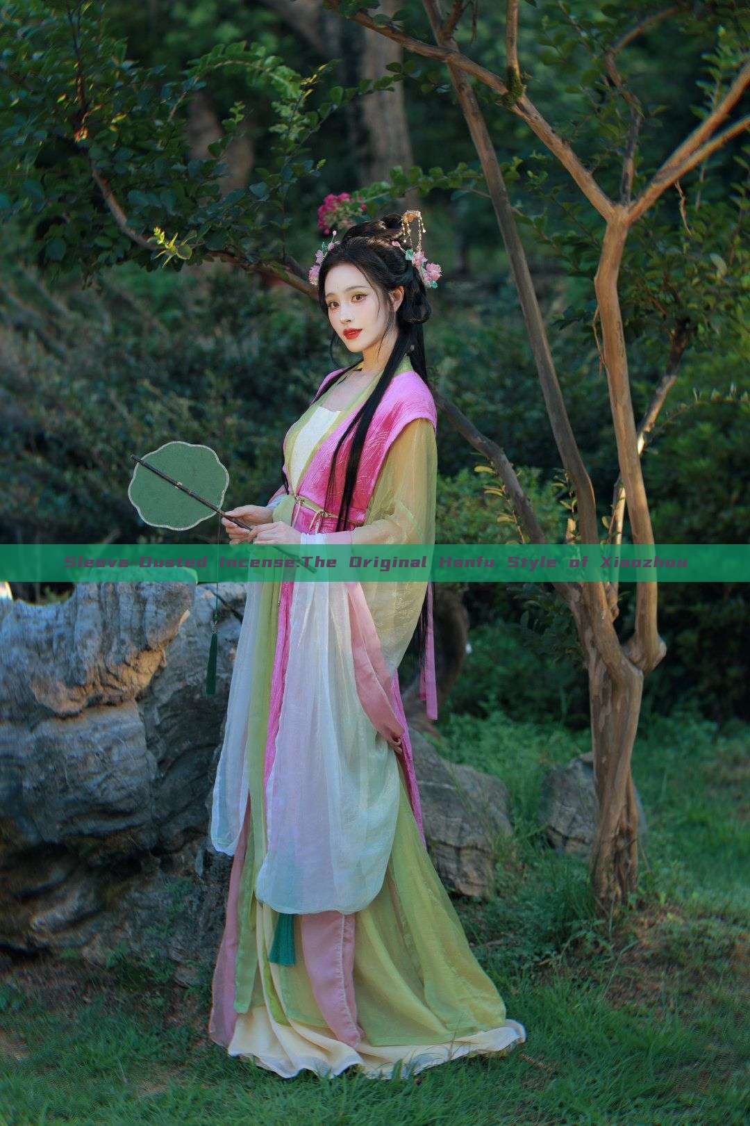 Sleeve-Dusted Incense:The Original Hanfu Style of Xiaozhou Sleeve-Dusted Incense:The Original Hanfu Style of Xiaozhou