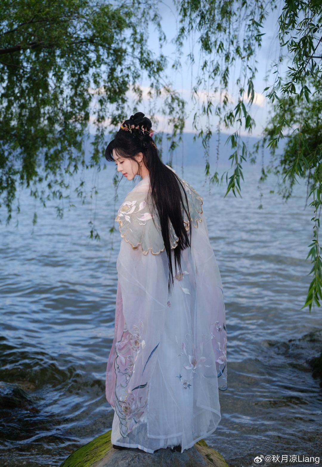 Elegant Summer Hanfu for Plus-Size Sisters Elegant Summer Hanfu for Plus-Size Sisters