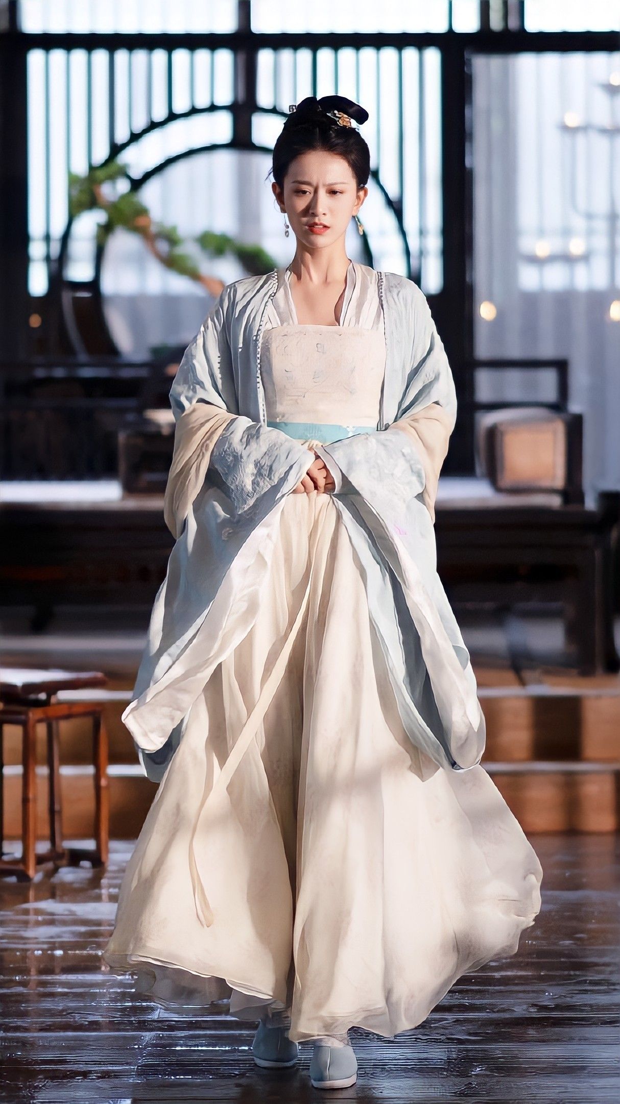 The Revival of Chinese-Style Paoqi Páo:Embracing Traditional Elegance in Modern Fashion The Revival of Chinese-Style Paoqi Páo:Embracing Traditional Elegance in Modern Fashion