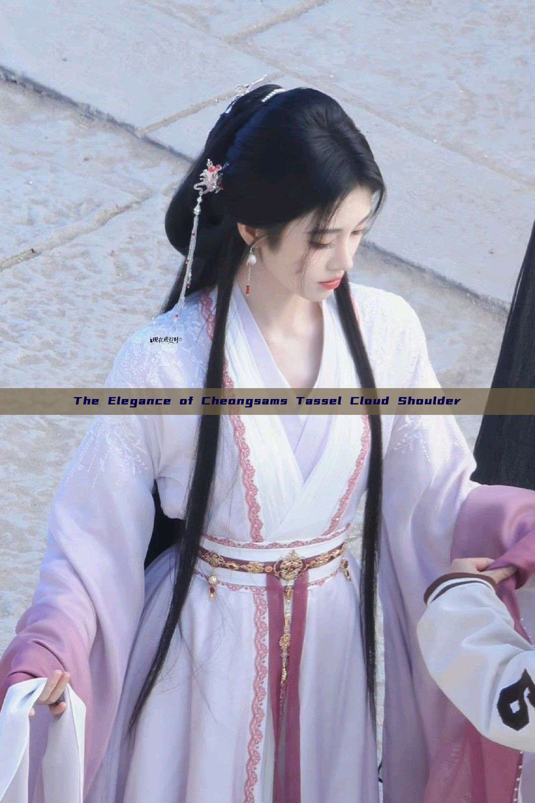 The Elegance of Cheongsams Tassel Cloud Shoulder