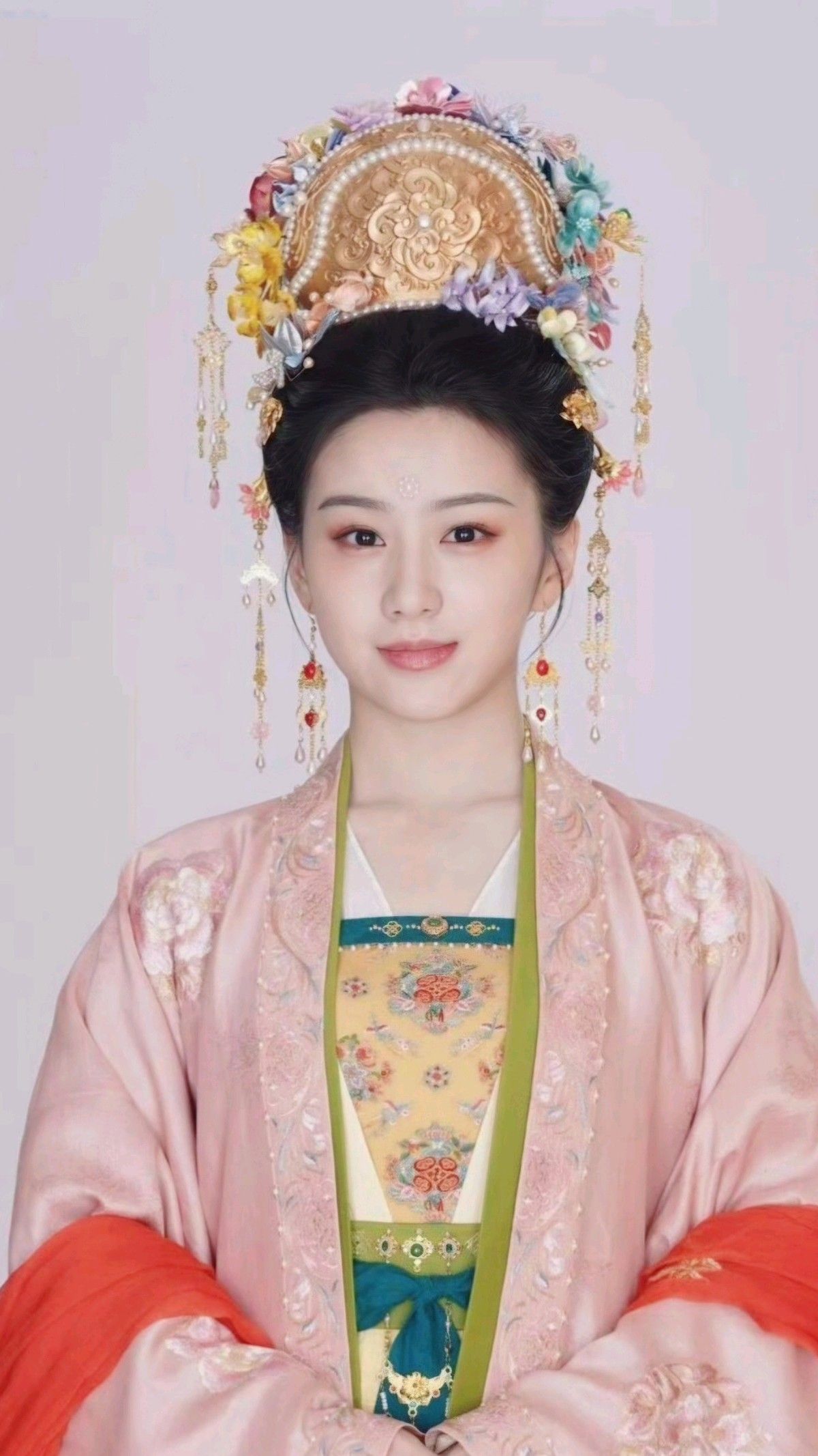 Autumn Hanfu Fashion for Plus-Size Individuals:Embracing the Beauty of Comfort and Style Autumn Hanfu Fashion for Plus-Size Individuals:Embracing the Beauty of Comfort and Style