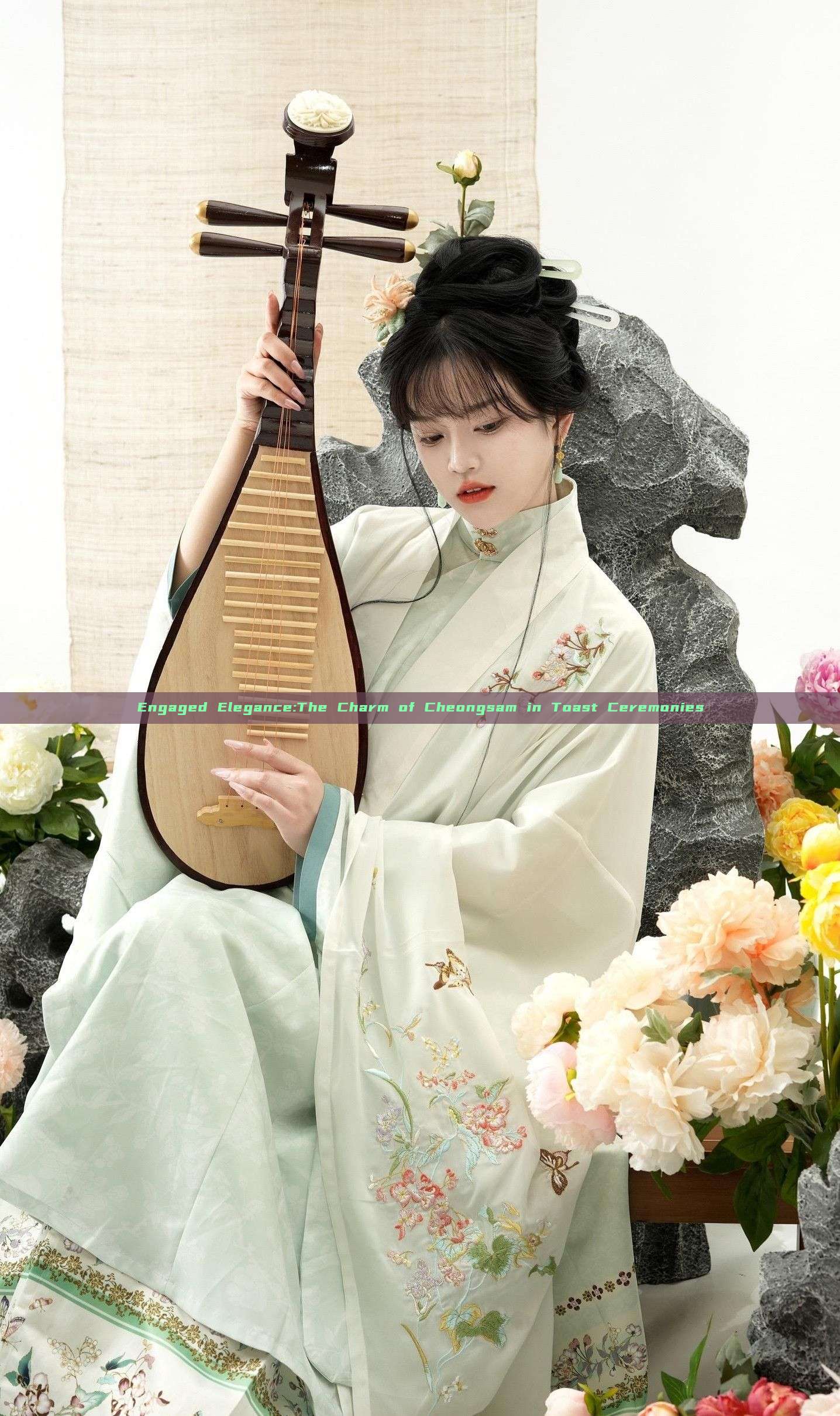 Engaged Elegance:The Charm of Cheongsam in Toast Ceremonies Engaged Elegance:The Charm of Cheongsam in Toast Ceremonies
