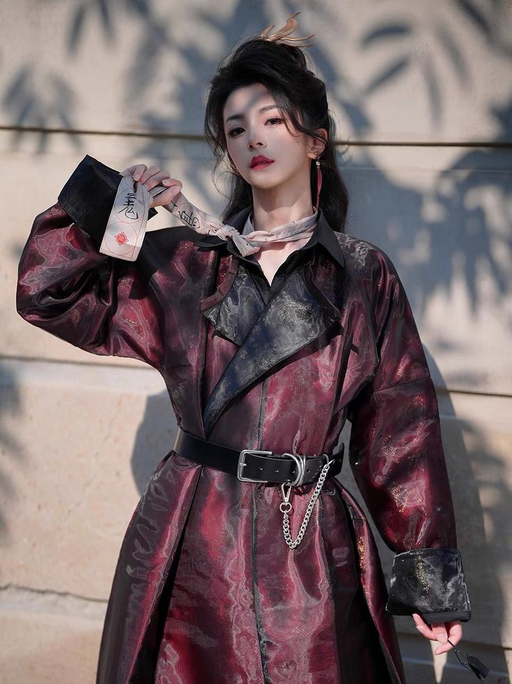 Embracing Elegance:The Allure of Black Silk Cheongsam with a Velvet Touch