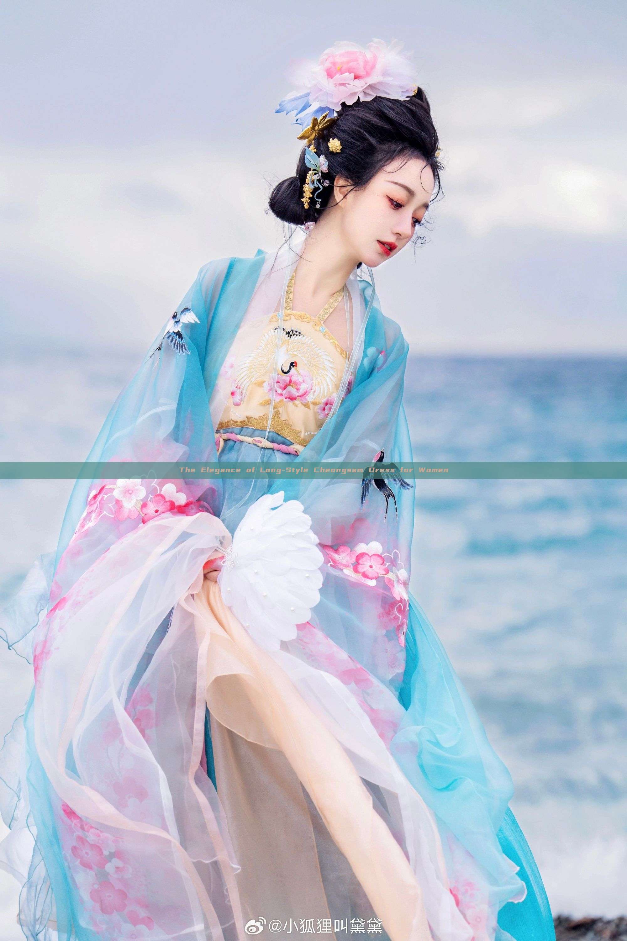 The Elegance of Long-Style Cheongsam Dress for Women The Elegance of Long-Style Cheongsam Dress for Women