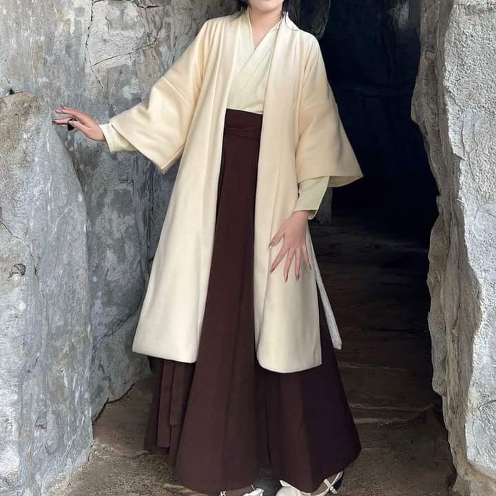 The Legend of the Nine-Tailed Fox:A Guide to Authentic Hanfu Fashion with Qiyao Style The Legend of the Nine-Tailed Fox:A Guide to Authentic Hanfu Fashion with Qiyao Style