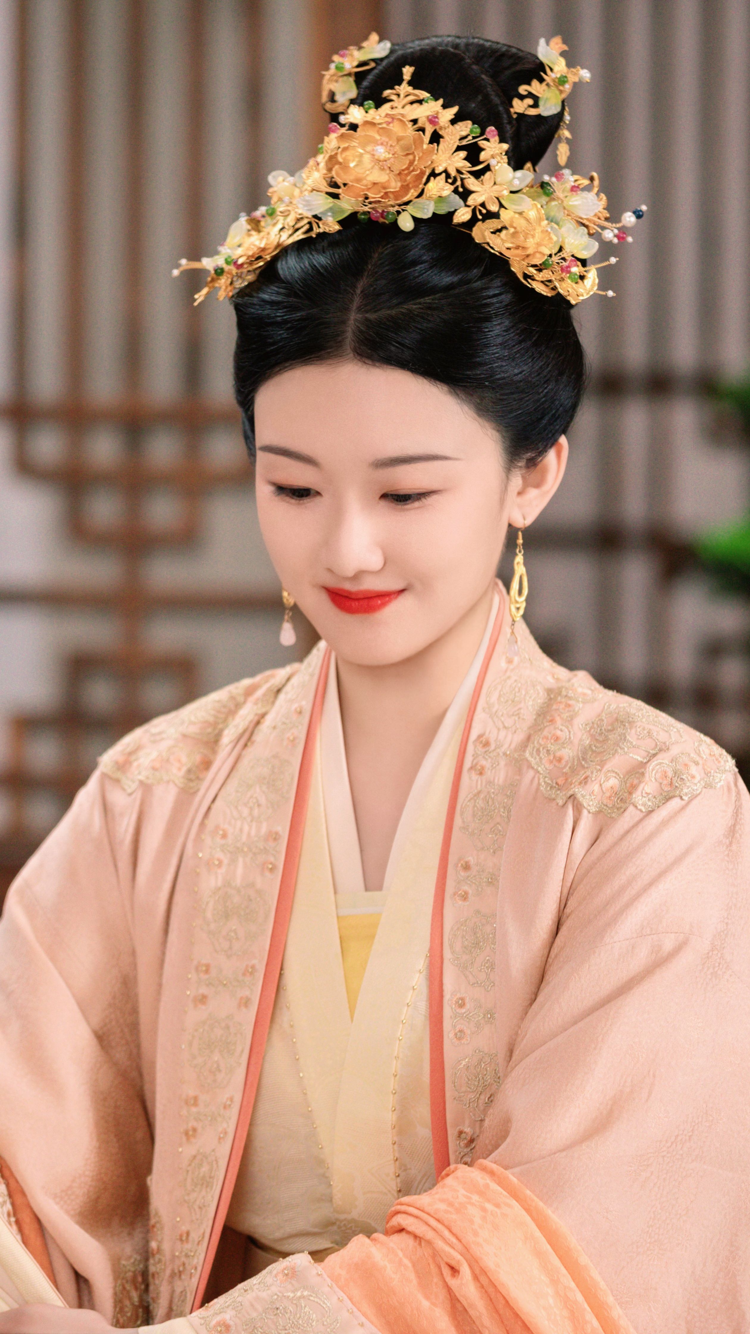 Vintage Qipao Earrings:Embracing the Retro Charm of Traditional Chinese Elegance Vintage Qipao Earrings:Embracing the Retro Charm of Traditional Chinese Elegance