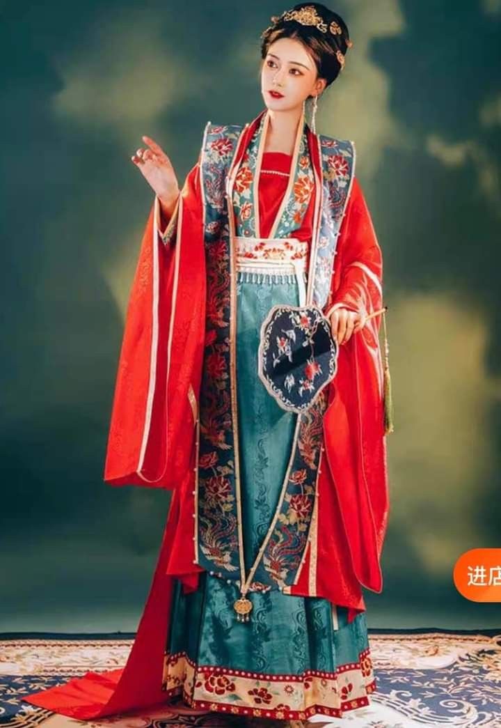 Little Girls in Hanfu:Fairy-like Manifestations of Traditional Chinese Elegance Little Girls in Hanfu:Fairy-like Manifestations of Traditional Chinese Elegance